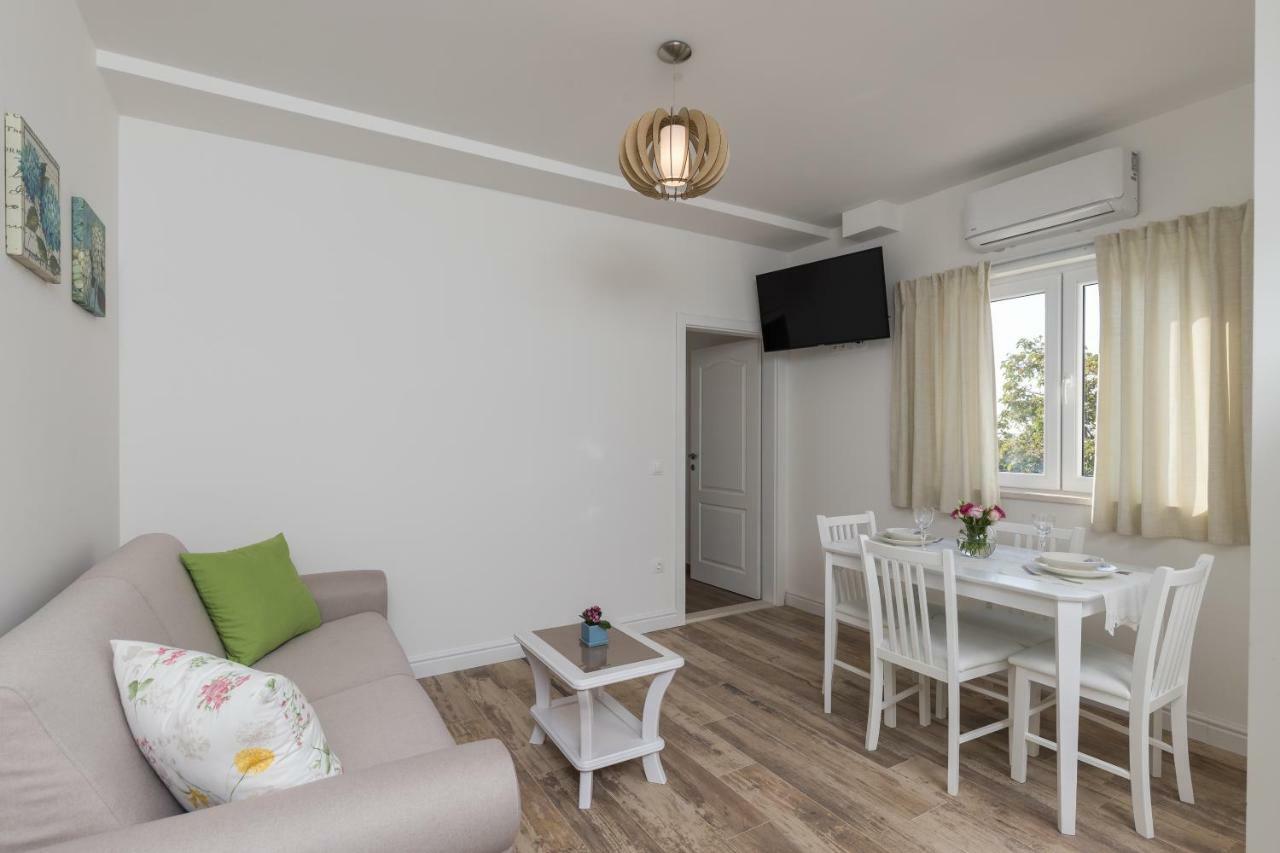 Horizon Apartment Mlini Bagian luar foto